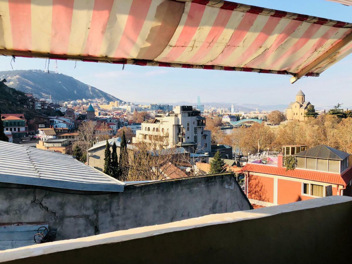 Giorgi Apartment Tbilisi Zewnętrze zdjęcie